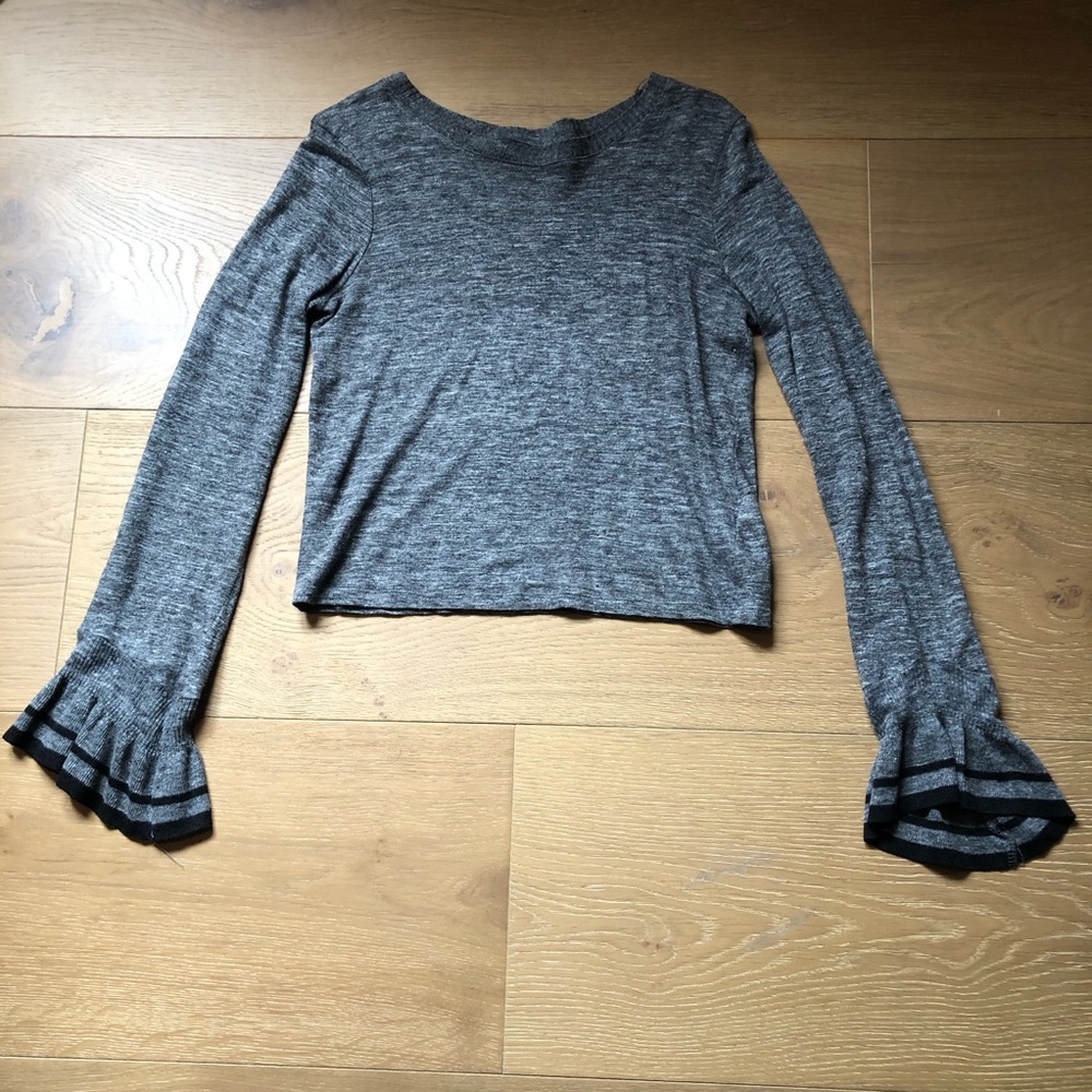 Gray long sleeve shirt with ruffle sleeves- Zara